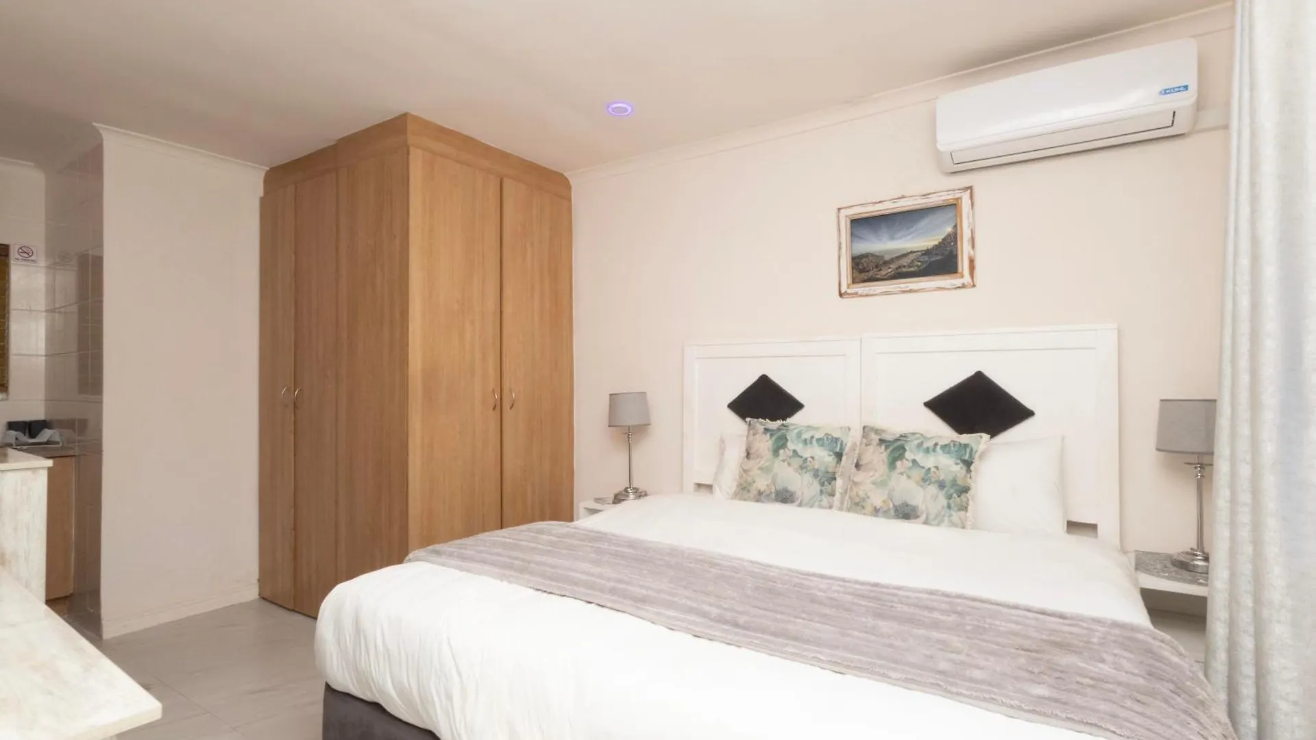 Serena Inn Room 2 Κέιπ Τάουν 0*,  Νότια Αφρική